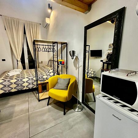 Toledo Sweet House Villa Napoli Bagian luar foto