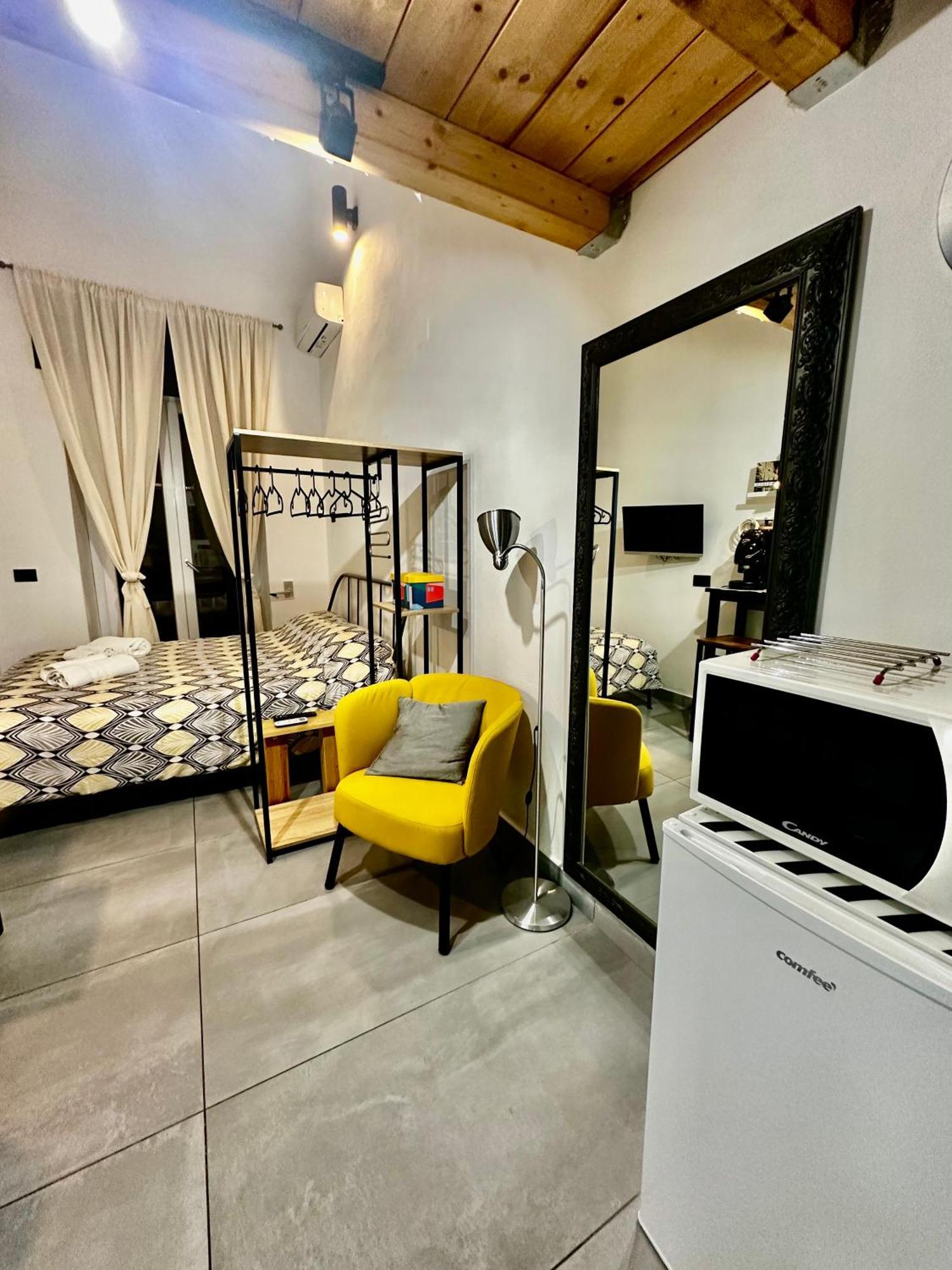 Toledo Sweet House Villa Napoli Bagian luar foto